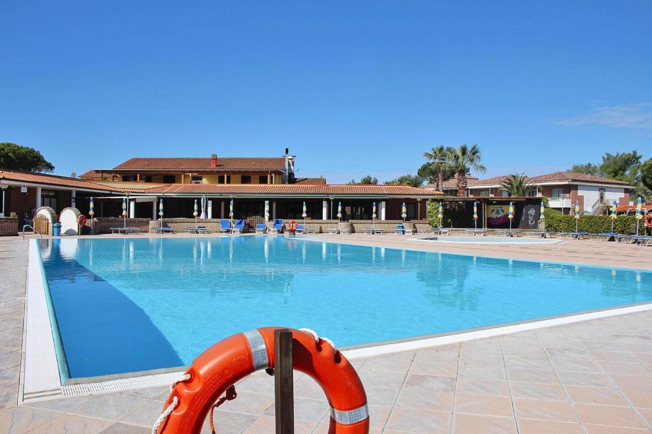 Apartment La Cecinella In Cecina Mare Marina di Cecina Bagian luar foto